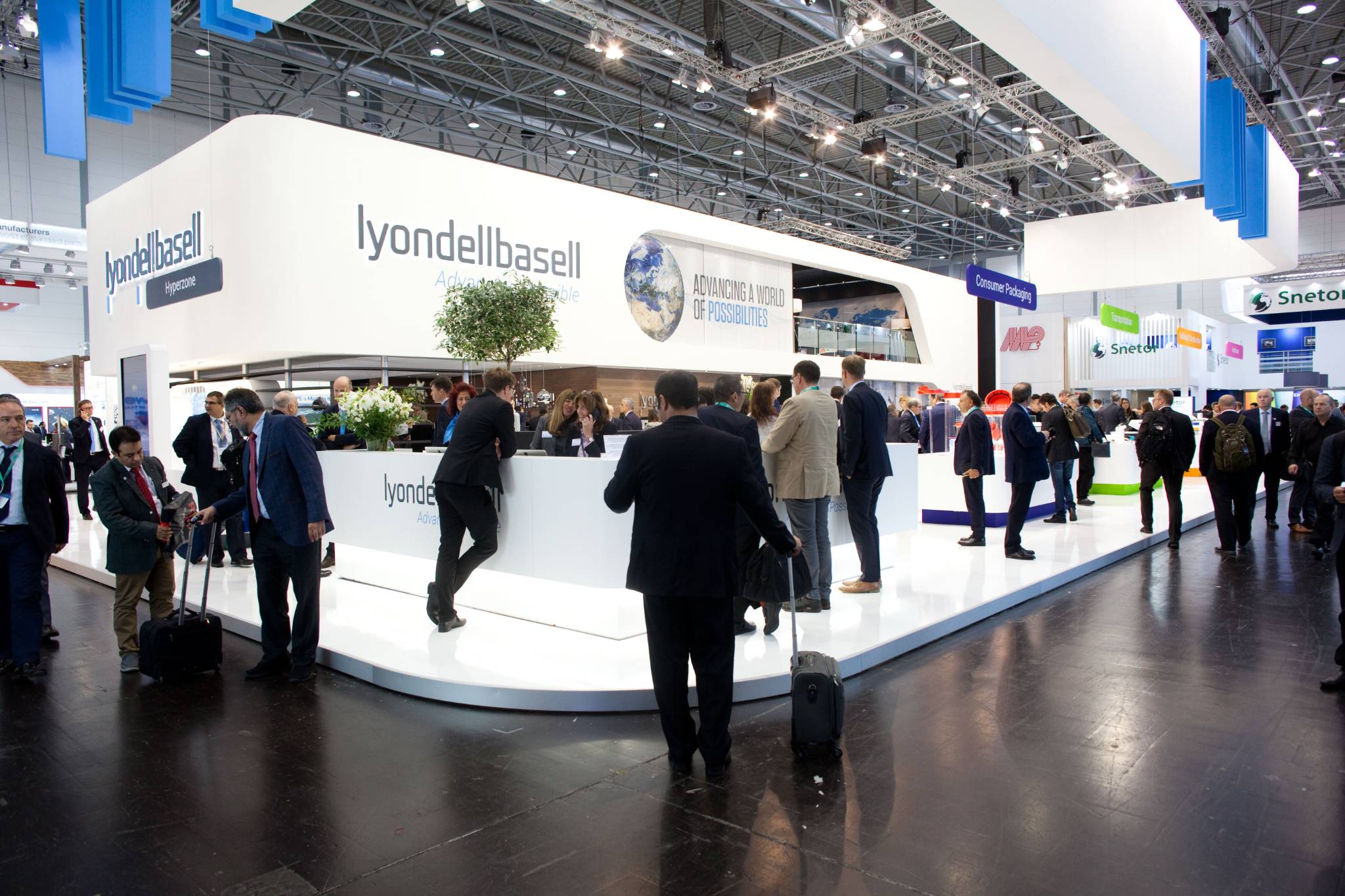 Messestand von LyondellBasell in Düsseldorf
