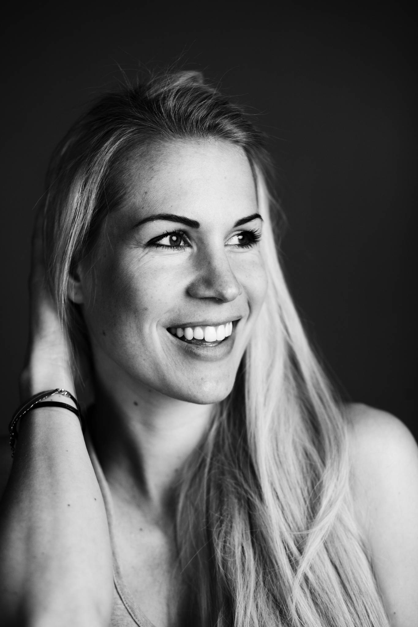 Christina Noecker, Portrait, posing